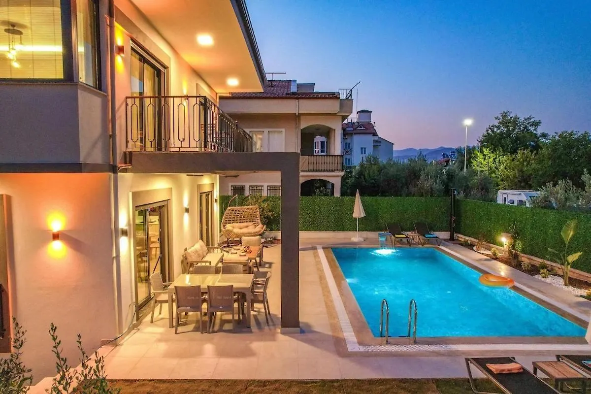 Luxury Villa In The Center Of Fethiye - Ezel Hanim