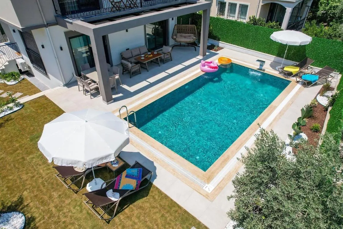Luxury Villa In The Center Of Fethiye - Ezel Hanim