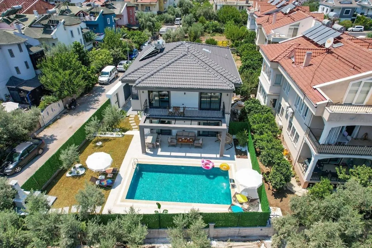 Luxury Villa In The Center Of Fethiye - Ezel Hanim