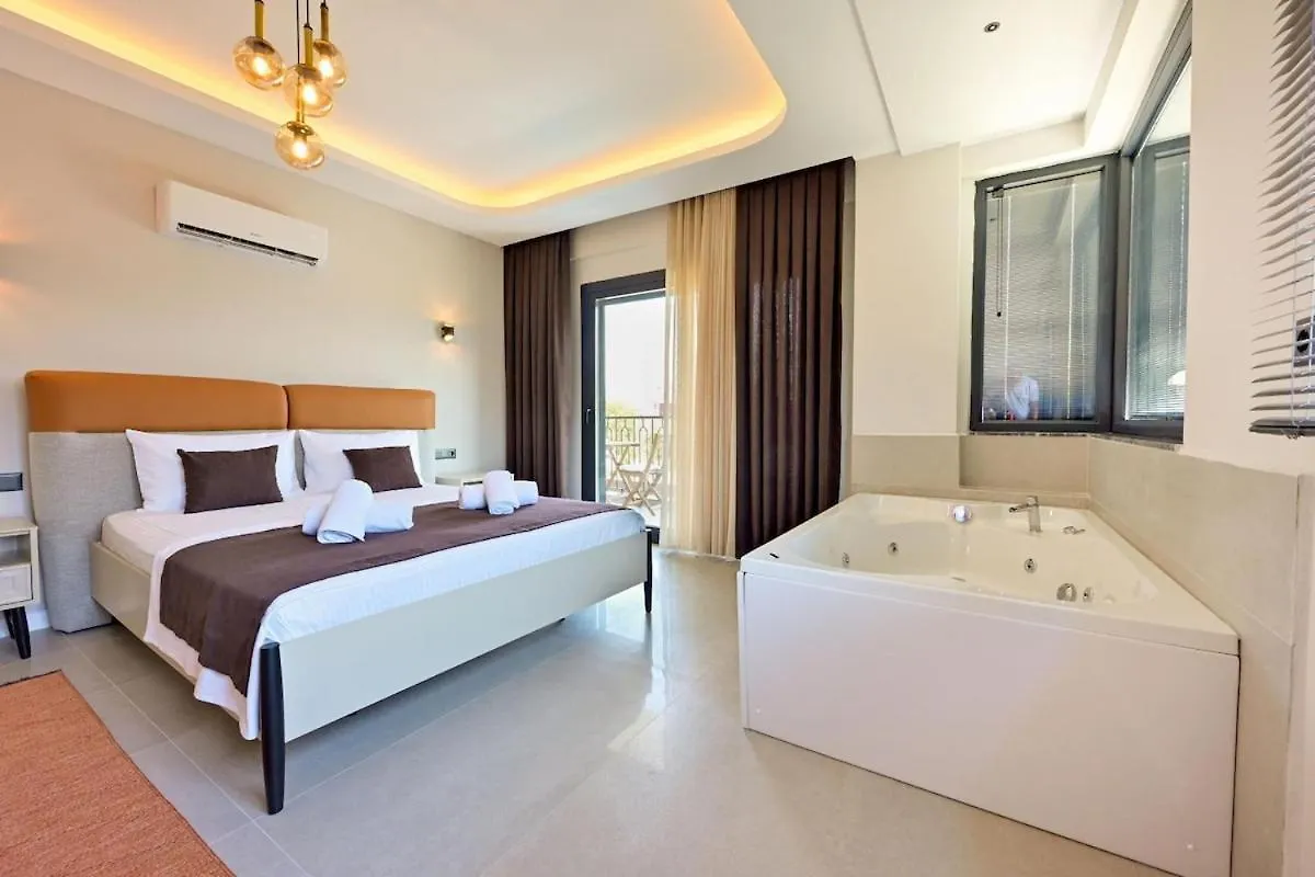 Luxury Villa In The Center Of Fethiye - Ezel Hanim
