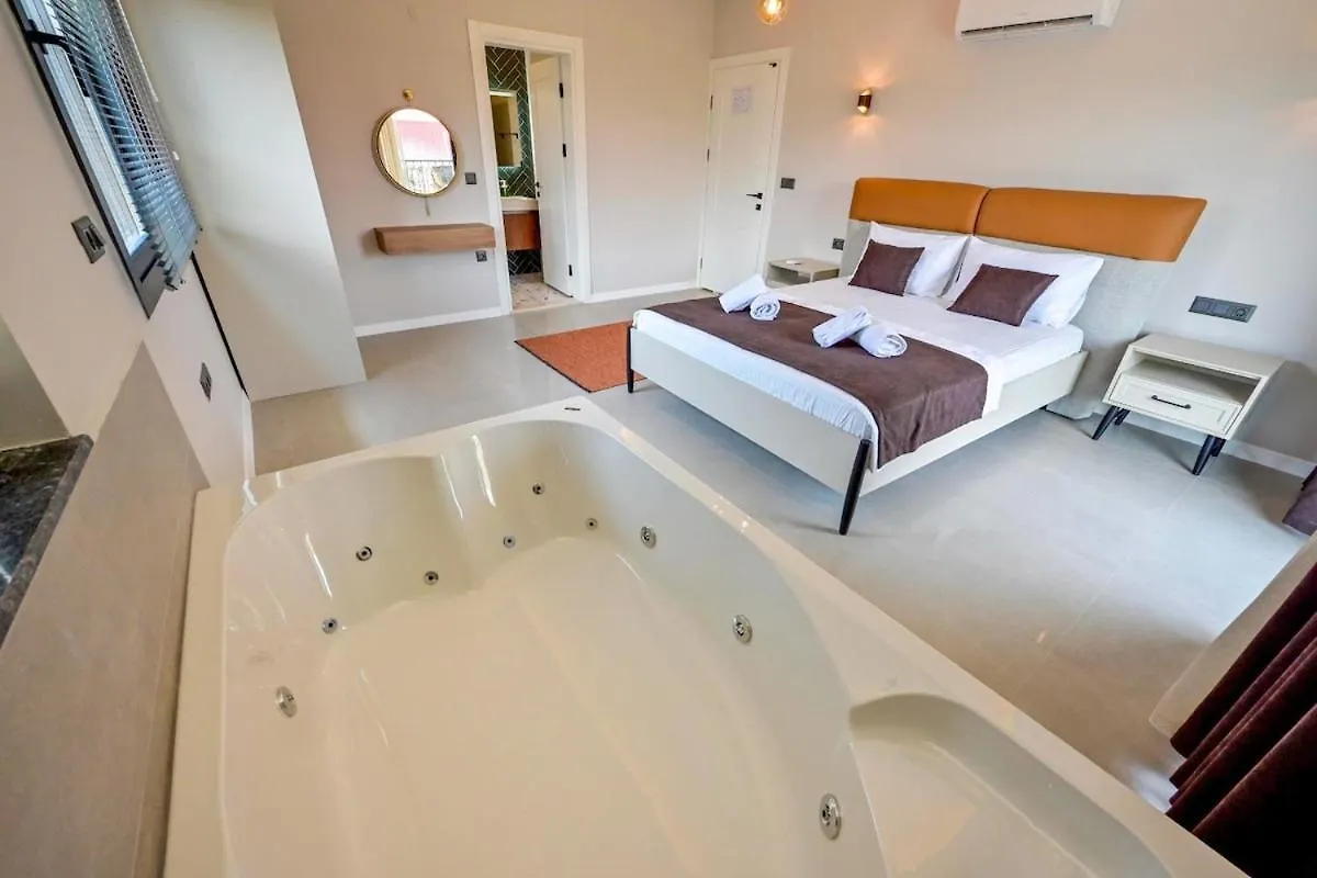 Luxury Villa In The Center Of Fethiye - Ezel Hanim