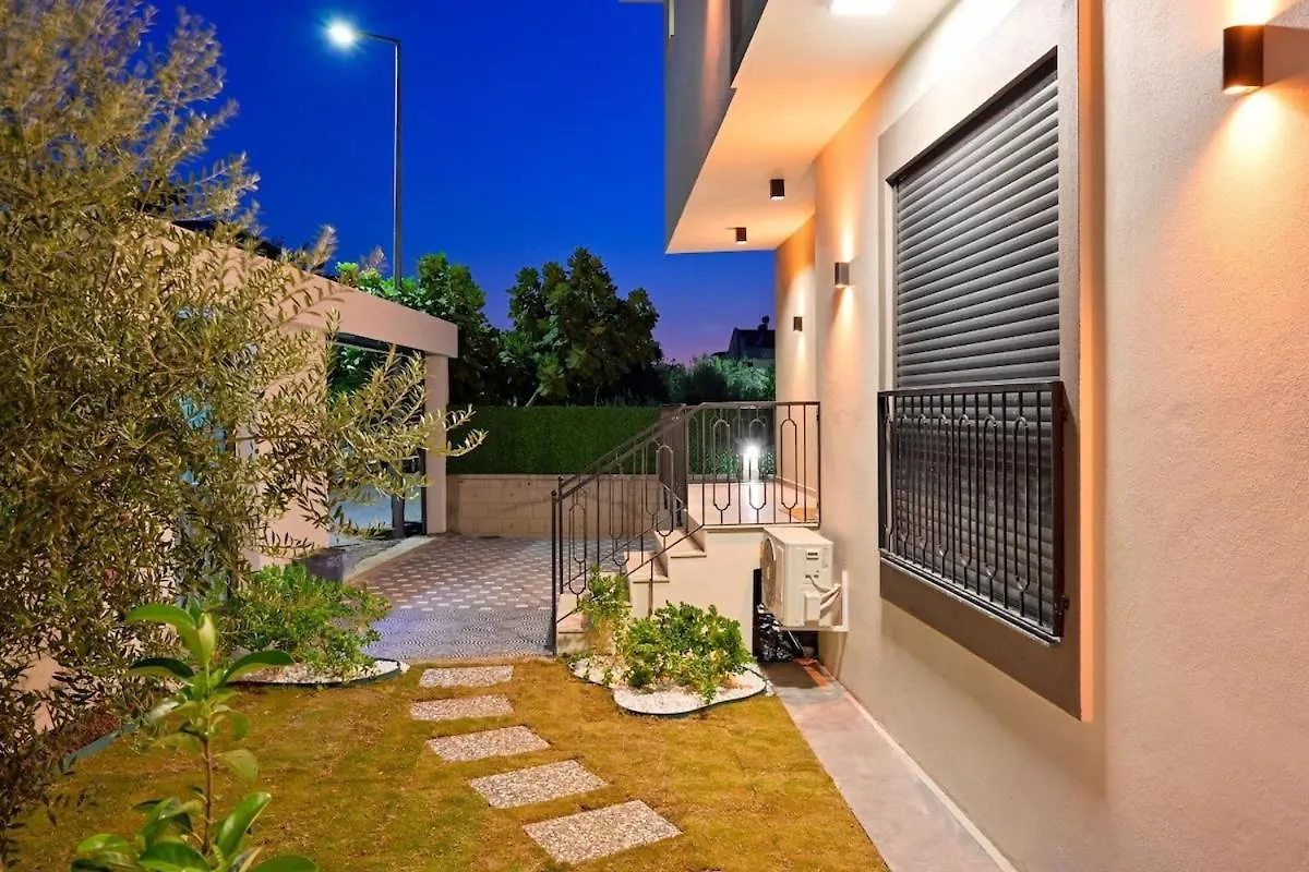 Luxury Villa In The Center Of Fethiye - Ezel Hanim Turcja